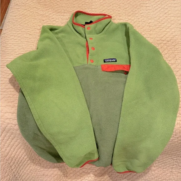 Women’s Patagonia Synchilla snap fleece (M) - Picture 4 of 4